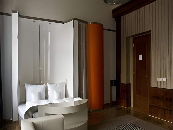 Bedroom 2, Hotel Okresní Dům, Hradec Králové