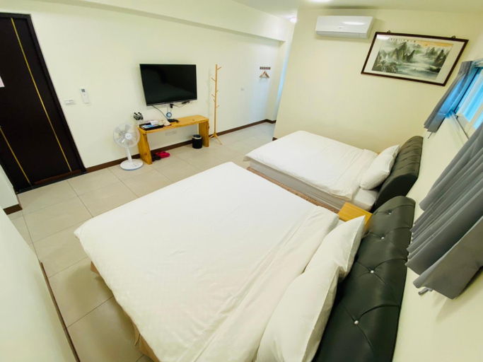 Bedroom 16