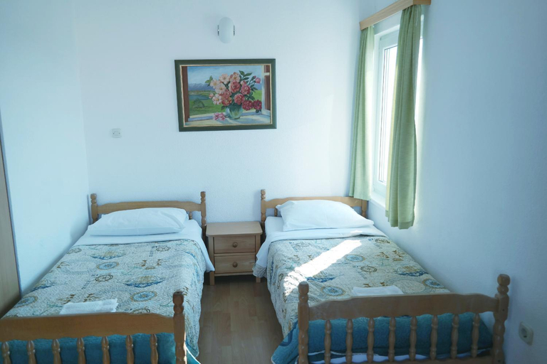 Others 4, Apartments gabrijel, Vodice
