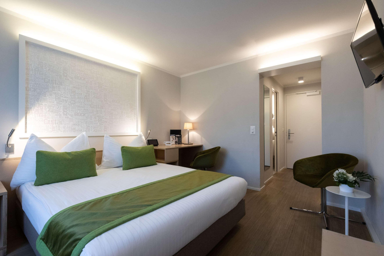 Bedroom 8