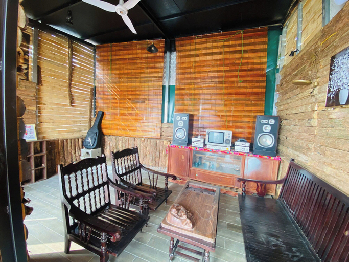 Others 4, Homestay nha go Lan Anh, Thanh Thuỷ