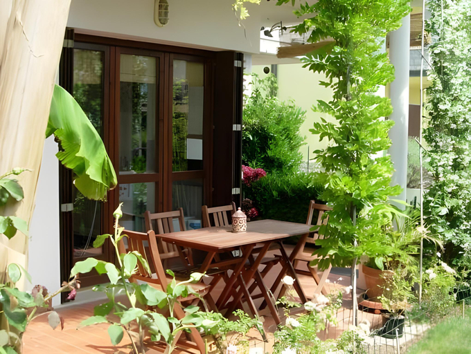 Others 4, B&B Nautilus, Brescia
