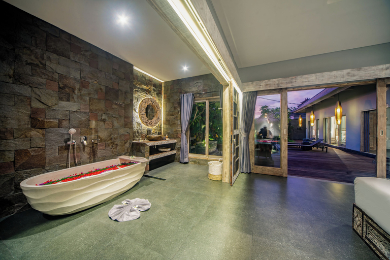 Bathroom 4, Luxury-Sang Villa-Central Sanur, Denpasar