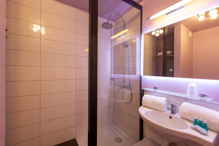 Bathroom 4, Hotel Atlantis, Kourou