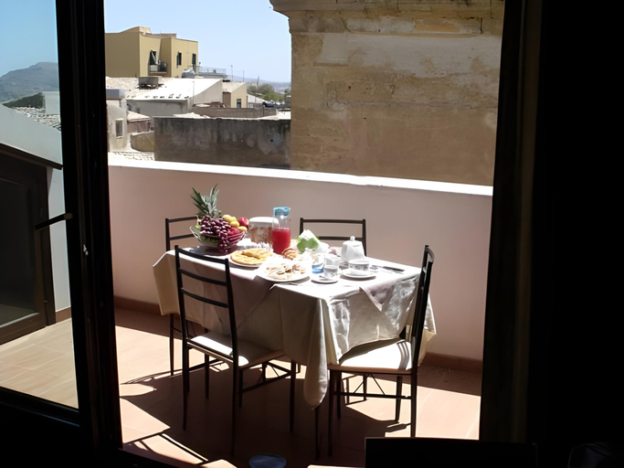 Others 5, B&B Palazzo Bibirria, Agrigento