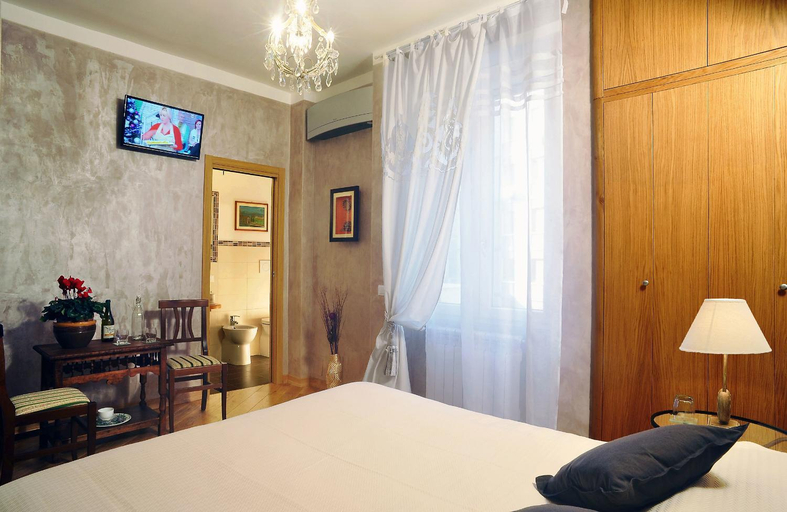 Bedroom 2, Sweet Dreams in St Peter B&b, Roma