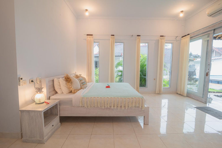 Bedroom 12