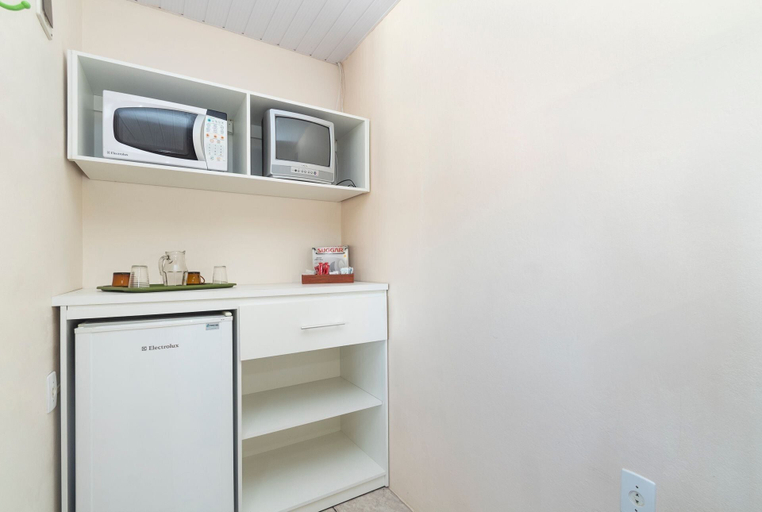 Others 5, AP 36 Ala Mariscal Residencial Solavir, Bombinhas