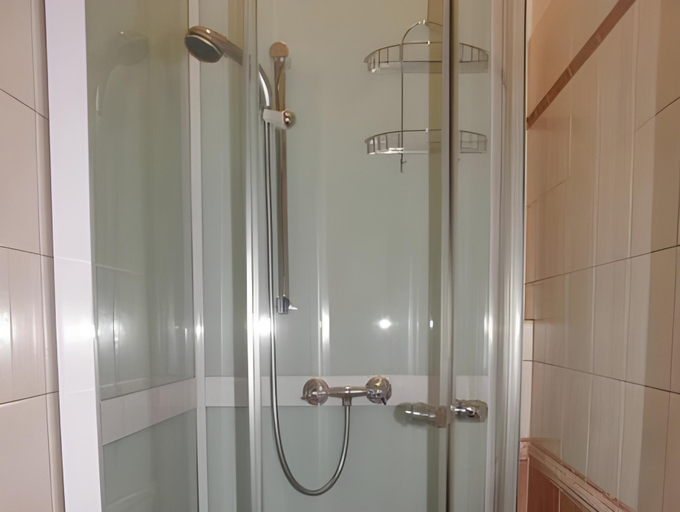 Bathroom 5, EA ApartHotel Melantrich, Praha 1