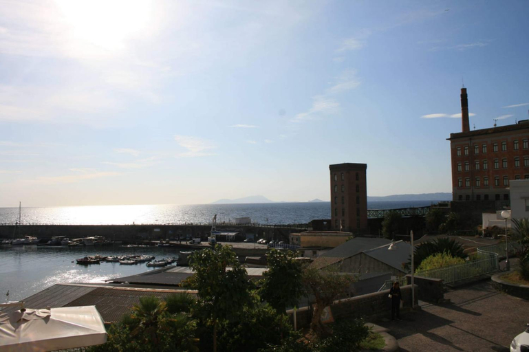 Others 4, B&b Torre del Greco, Napoli