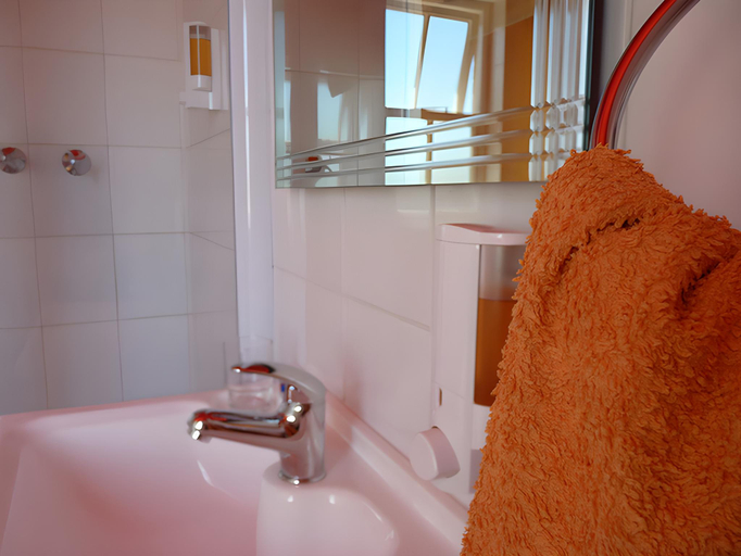 Bathroom 4, Elements Cape Town, City of Cape Town