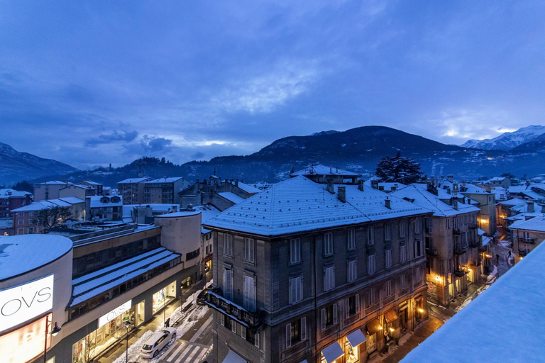 Panoramic penthouse in the historical center, Verbano-Cusio-Ossola