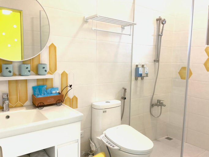 Bathroom 3, Blue and White Style Holiday B&B, Taitung