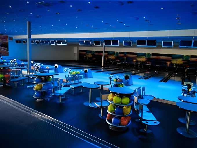 Food & Drinks 5, BNC Hotel - Restaurant - Bowling, Bratislava