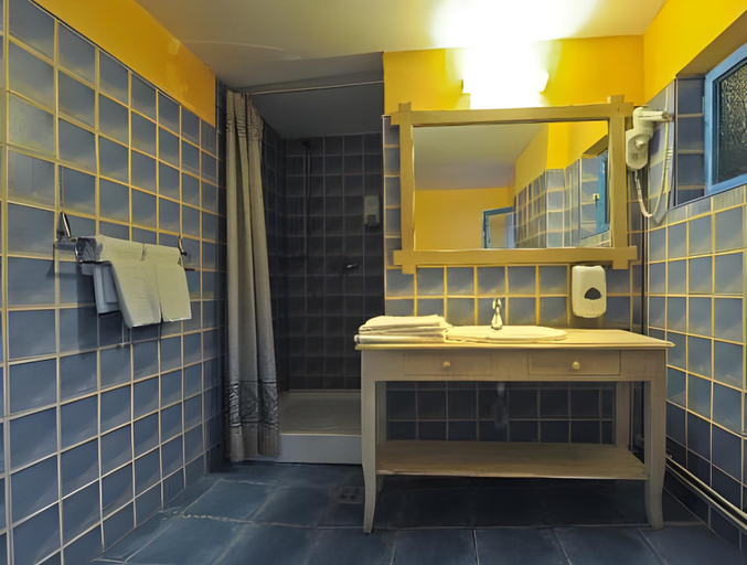 Bathroom 2, Hotel Villa Franca, Sighisoara