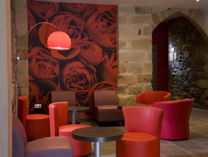 Public Area 2, Hôtel Le Turenne, Corrèze