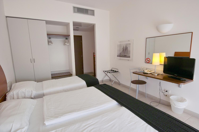 Bedroom 9