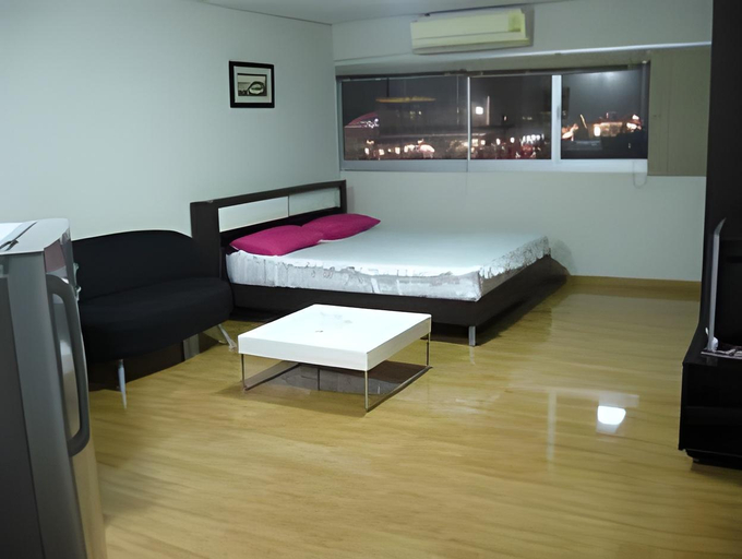 Others 4, DMK Donmueang Guesthouse, Pak Kret