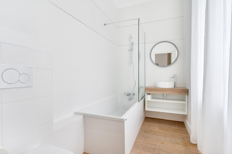 Bathroom 4, Domaine Les Jardins dArsene, Ille-et-Vilaine