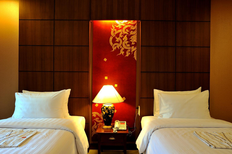 Bedroom 12