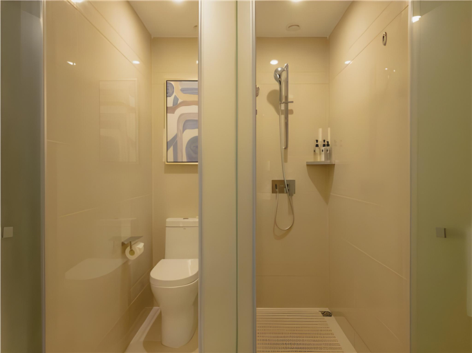 Bathroom 3, Echarm Hotel Guilin North High Speed Railway Station, Guilin