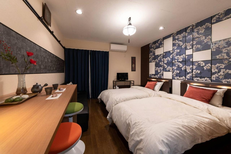 Bedroom 12