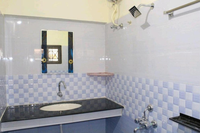 Bathroom 3, BRUNDHA HOMESTAY VILLA With GARDEN, Chittoor