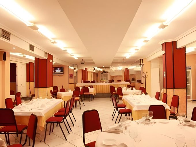 Others 2, Hotel El Emigrante, Badajoz