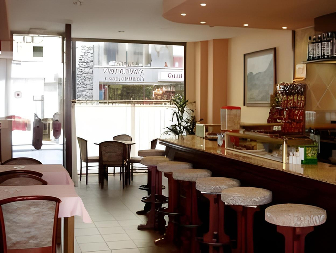 Food & Drinks 5, Hotel Sant Jordi