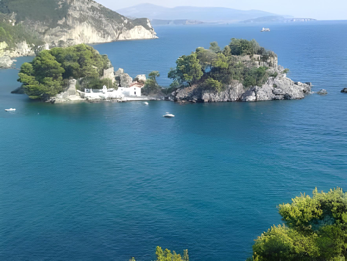 Others 5, Villa Antonis, Epirus