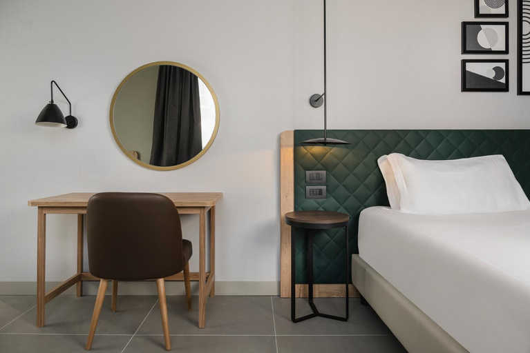 Bedroom 2, Hotel Green Park Bologna, Bologna