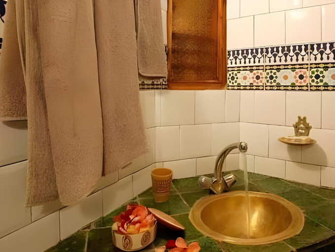 Bathroom 4, Hotel Riad Dar Daif, Ouarzazate