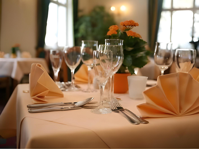 Food & Drinks 4, Ferien Hotel Villa Sudharz, Nordhausen