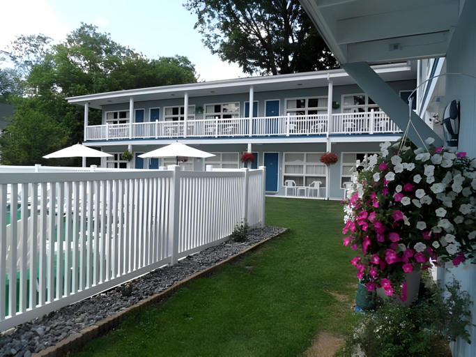 Others 5, Lido Motel Lake George, Warren