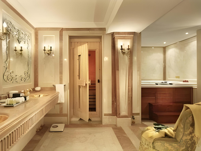 Bathroom 4, Palm Royale Resort Soma Bay, Safaja