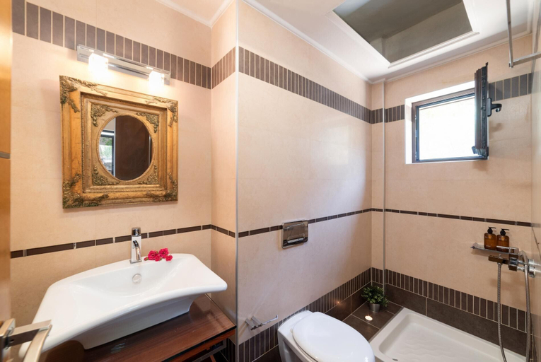Bathroom 3, Le Stelle Villa Georgioupolis, Crete