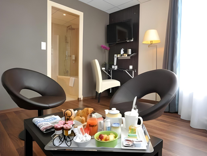 Food & Drinks 3, B&B HOTEL Perpignan Centre, Pyrénées-Orientales