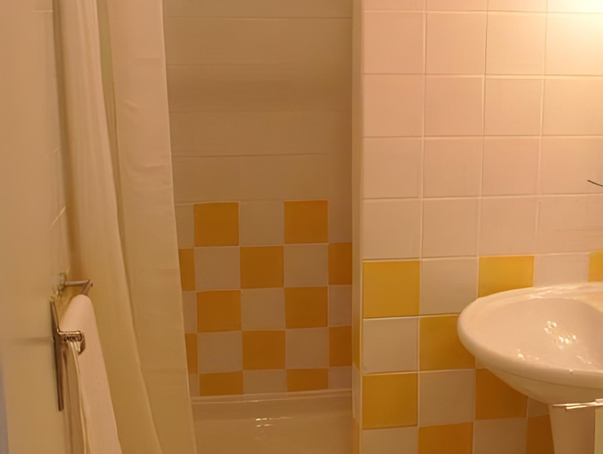 Bathroom 5, Auberge Les Oliviers, Haute-Corse