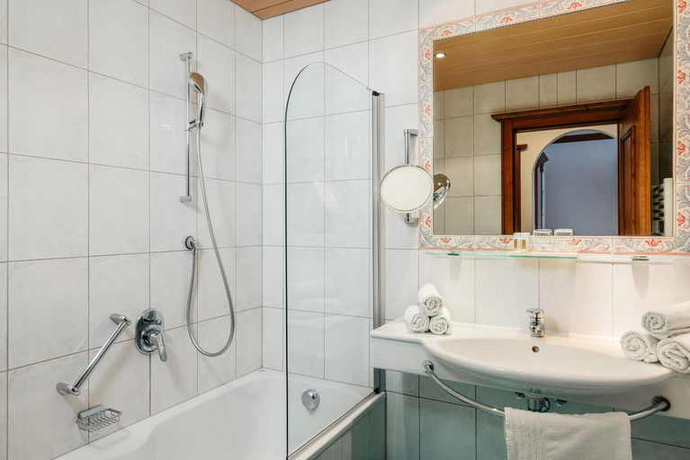 Bathroom 4, Hotel Haymon, Innsbruck Land