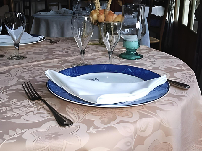 Food & Drinks 4, Hostellerie du Perigord Vert-Logis, Dordogne