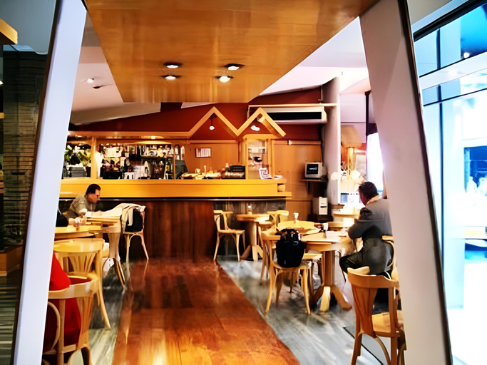 Food & Drinks 4, Hotel Felipe II, Capital