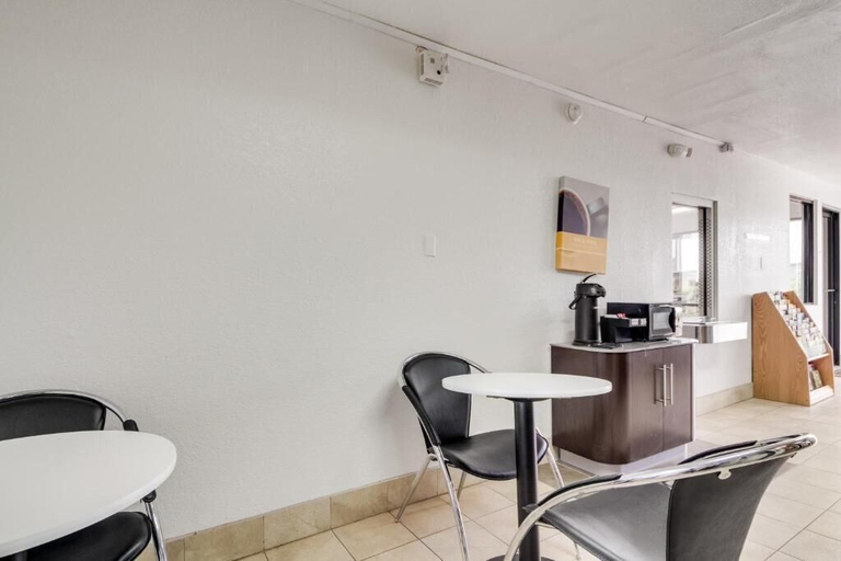 Others 5, AVERA SUITES, Muskogee