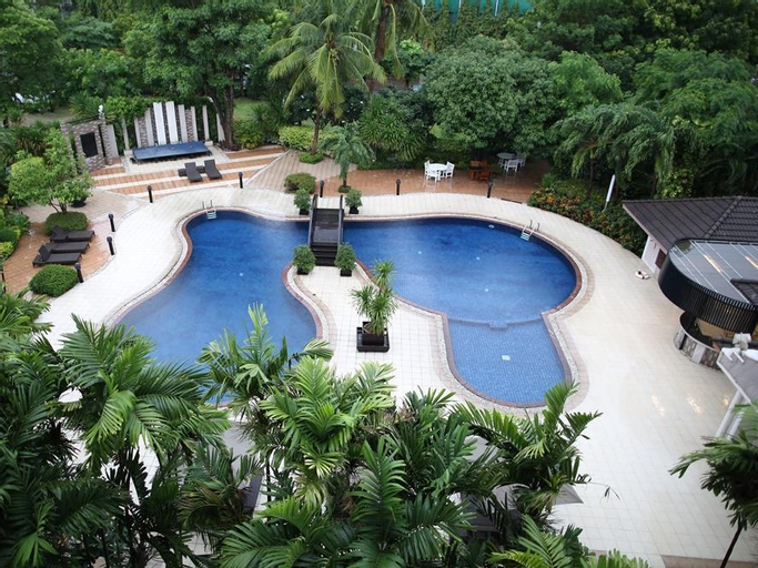 Swimming Pool 19