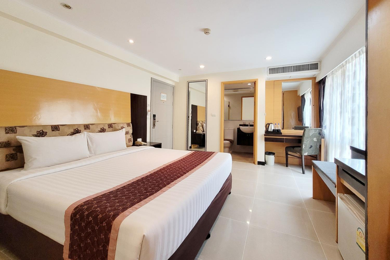 Bedroom 14