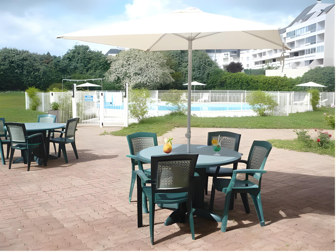 Food & Drinks 5, Residence New Rochelle, Charente-Maritime
