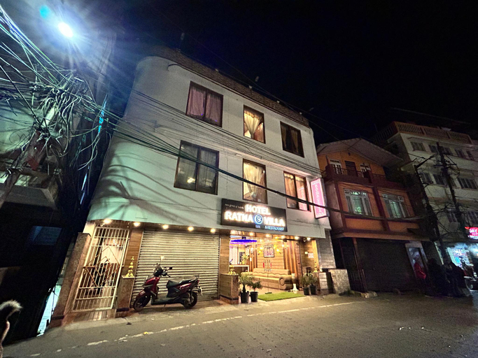 Exterior & Views, RATNA VILLA INN, Darjiling