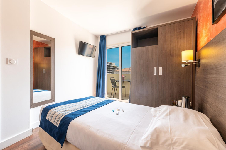 Bedroom 2, Hotel Hoche, Alpes-Maritimes