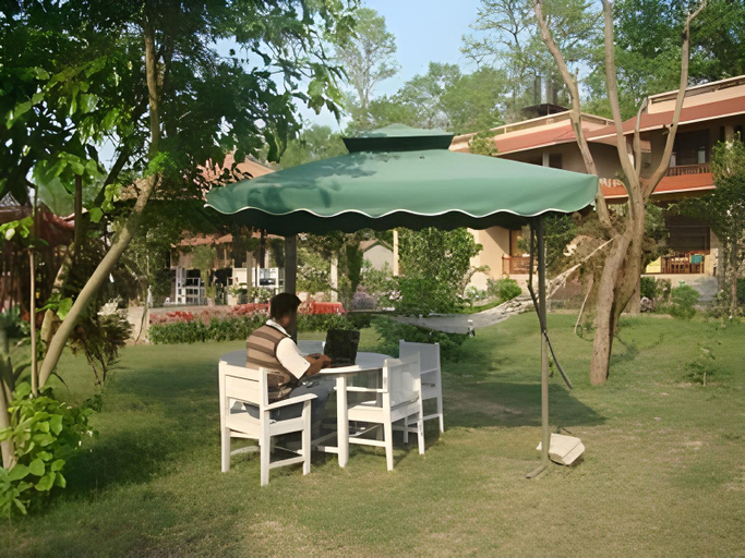 Others 5, River Bank Inn, Narayani