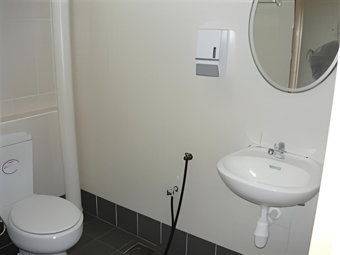 Bathroom, Sinaran Motel, Langkawi