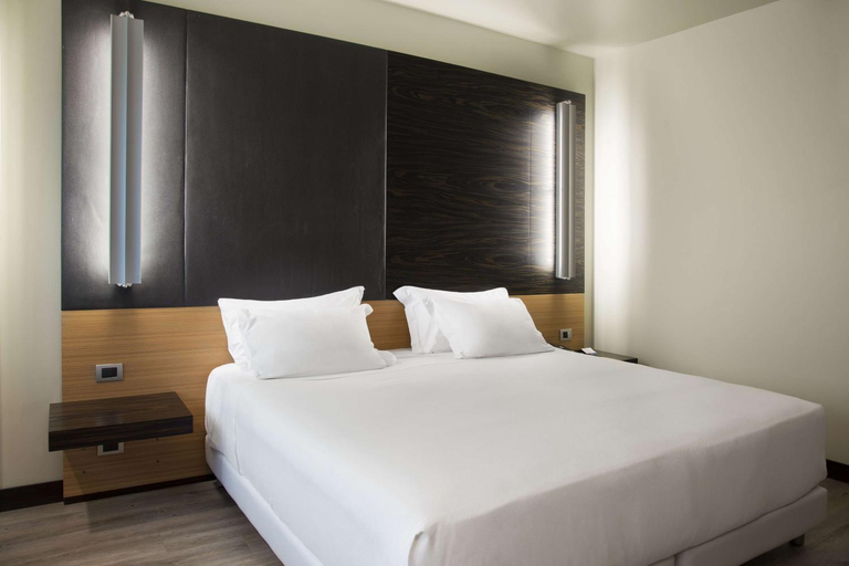 Bedroom 12